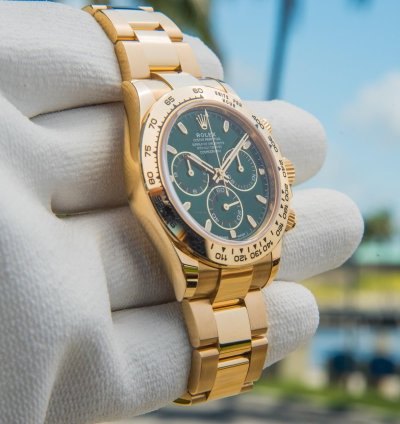 Rolex Daytona Unworn 2023 Daytona 116508 Green Dial