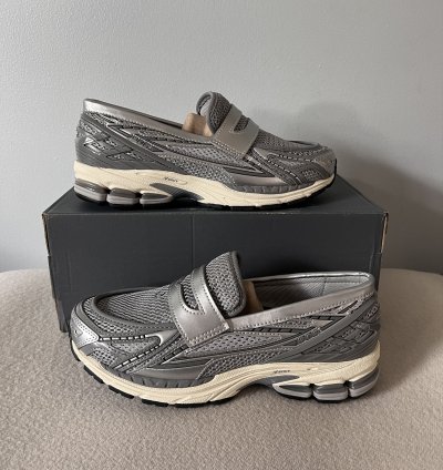New Balance 1906 Loafer In Grey