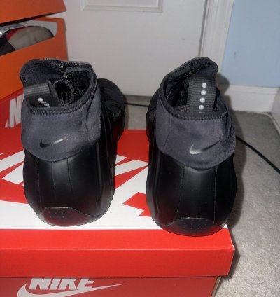 Nike Air Flightposite Triple Black Size 11 Like New