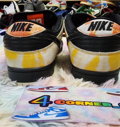 Nike Sb Dunk Low Raygun