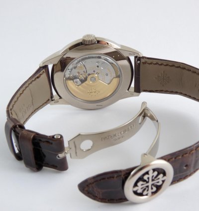 Patek Philippe Perpetual Calendar Whitegold Mint