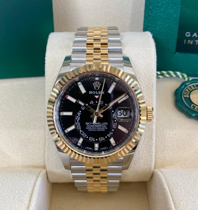 Rolex Sky-dweller Stainless Steel Yellow Gold Black Dial Jubilee 2023