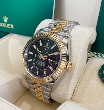 Rolex Sky-dweller Stainless Steel Yellow Gold Black Dial Jubilee 2023