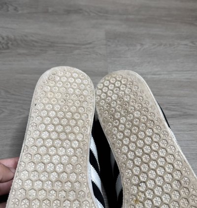 Adidas Gazelle - Core Black Cloud White Gold 2018
