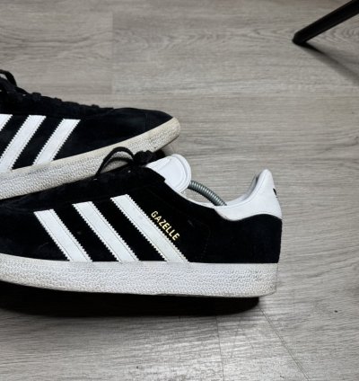 Adidas Gazelle - Core Black Cloud White Gold 2018