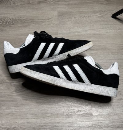 Adidas Gazelle - Core Black Cloud White Gold 2018