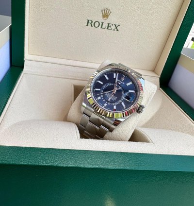 Rolex Sky-dweller Steel Sky-dweller Blue Dial 2023 Unworn Box Papers 326934