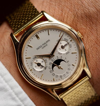 Patek Philippe Reference 3940j 1st Series On Cb Tiffany Co Bracelet Extract From The Archives