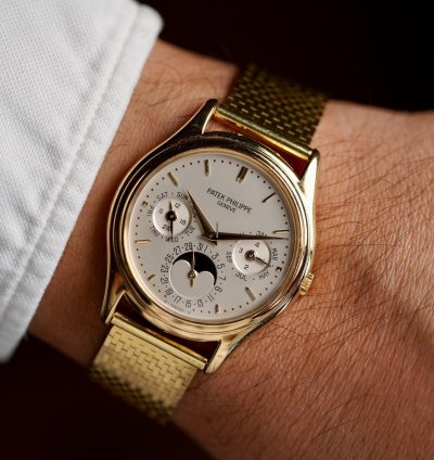 Patek Philippe Reference 3940j 1st Series On Cb Tiffany Co Bracelet Extract From The Archives