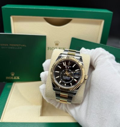 Rolex Sky-dweller Two Tone Black Dial New 2023 Complete Set