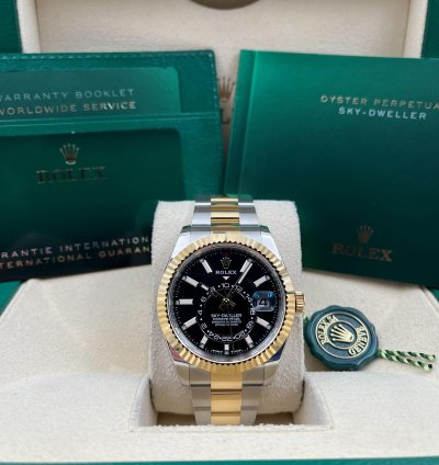 Rolex Sky-dweller Two Tone Black Dial Oyster Bracelet 336933 Unworn 2024