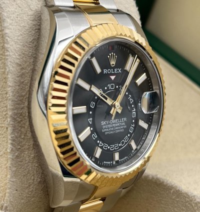 Rolex Sky-dweller Two Tone Black Dial Oyster Bracelet 336933 Unworn 2024
