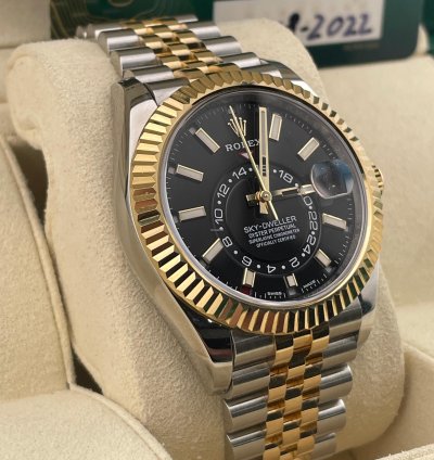 Rolex Sky-dweller Two-tone Black Dial