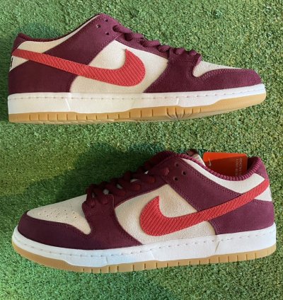 Nike Sb Dunk Low Skate Like Girl