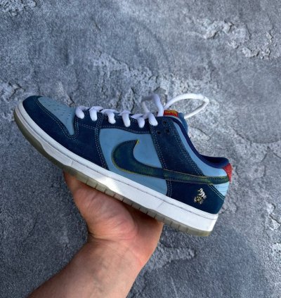 Nike Sb Dunk Low Sneakers