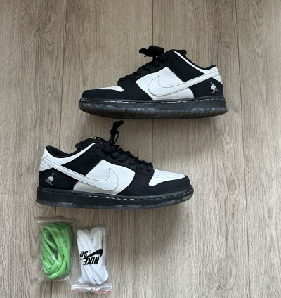 Nike Sb Dunk Low Staple Panda Pigeon