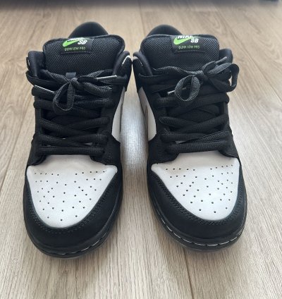 Nike Sb Dunk Low Staple Panda Pigeon