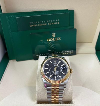 Rolex Sky-dweller Two-tone Yellow Gold Black Index Dial Jubilee 336933