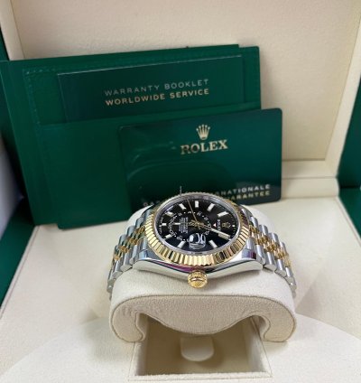 Rolex Sky-dweller Two-tone Yellow Gold Black Index Dial Jubilee 336933