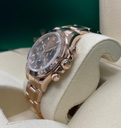 Rolex Daytona Unworn Complete Set Daytona 116505 Chocolate Index Dial Rose Gold Oyster Bracelet 40mm