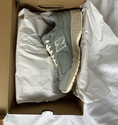 New Balance 2002r Kith Pistachio