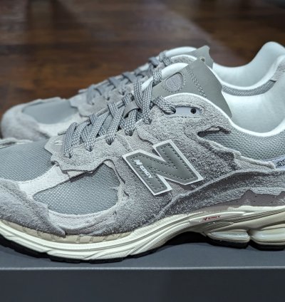 New Balance 2002r Protection Pack