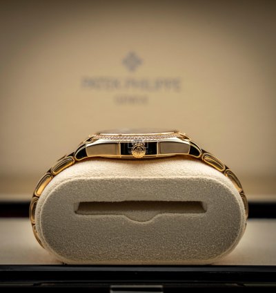 Patek Philippe Twenty 4 7300 1200r-001