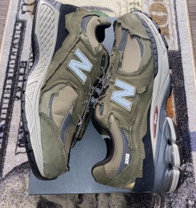 New Balance 2002r Protection Pack Dark Moss