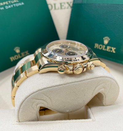 Rolex Daytona Unworn Cosmograph Daytona 126508 Champagne pikachu Dial Yellow Gold Oyster Bracelet 40mm