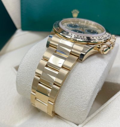 Rolex Daytona Unworn Cosmograph Daytona 126508 Champagne pikachu Dial Yellow Gold Oyster Bracelet 40mm