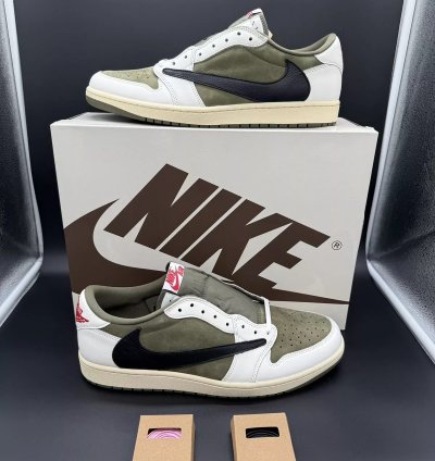 Jordan 1 Retro Low Og Sp Travis Scott Medium Olive