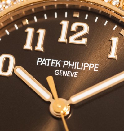 Patek Philippe Twenty 4 Ref-7300-1200r-001 18k Rose Gold Papers Bj-2021