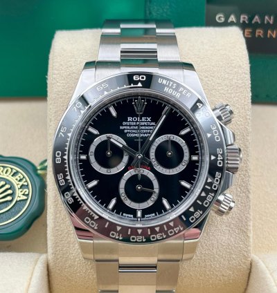 Rolex Daytona Unworn Cosmograph Daytona 40mm Black Dial 126500ln Box Papers 2025