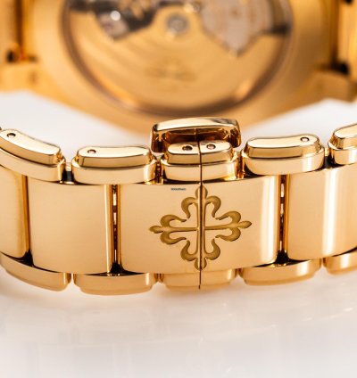Patek Philippe Twenty 4 Ref-7300-1200r-001 18k Rose Gold Papers Bj-2021