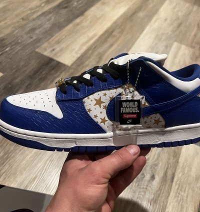 Nike Sb Dunk Low Supreme Stars Hyper Royal
