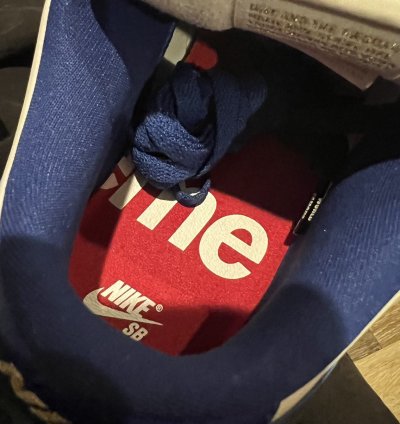 Nike Sb Dunk Low Supreme Stars Hyper Royal