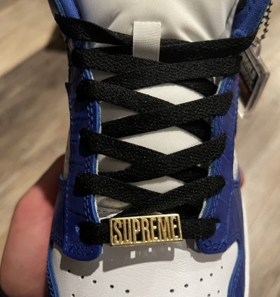 Nike Sb Dunk Low Supreme Stars Hyper Royal