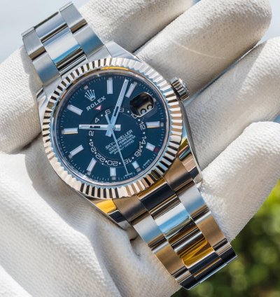 Rolex Sky-dweller Unworn 2022 Sky-dweller 326934 Black Dial