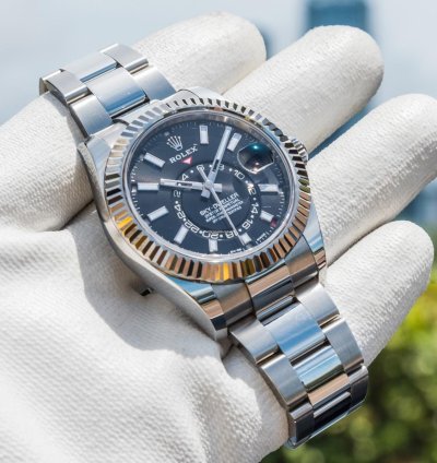 Rolex Sky-dweller Unworn 2022 Sky-dweller 326934 Black Dial