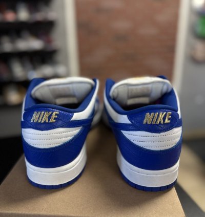 Nike Sb Dunk Low Supreme Stars Hyper Royal Blue Size 12