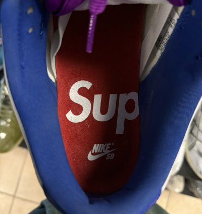 Nike Sb Dunk Low Supreme Stars Hyper Royal Blue Size 12