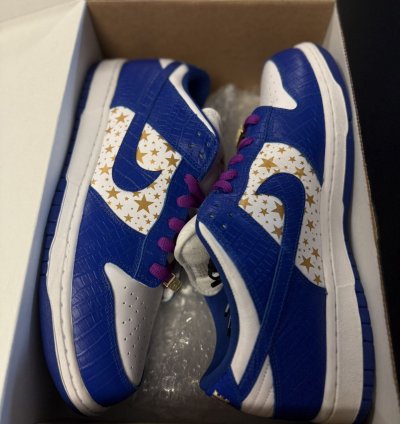 Nike Sb Dunk Low Supreme Stars Hyper Royal Blue Size 12