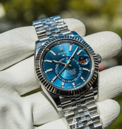 Rolex Sky-dweller Unworn 2022 Sky-dweller 326934 Blue Dial On Jubilee
