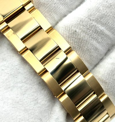 Rolex Daytona Unworn Cosmograph Daytona 40mm Black Dial Yellow Gold Bracelet 126508 Box Papers 2024