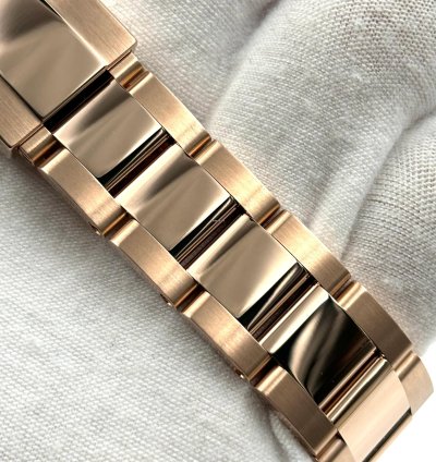 Rolex Daytona Unworn Cosmograph Daytona 40mm Black Diamond Dial Rose Gold 126505 Box Papers 2024