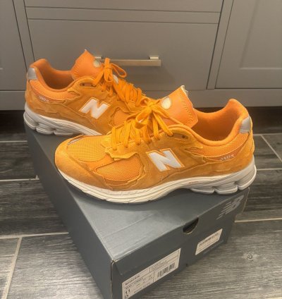 New Balance 2002r Protection Pack Vintage Orange