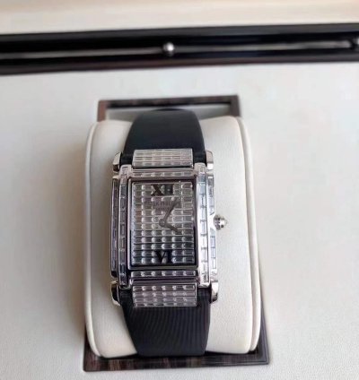 Patek Philippe White Gold Diamond Quartz Watch 25x30mm 4911g-001