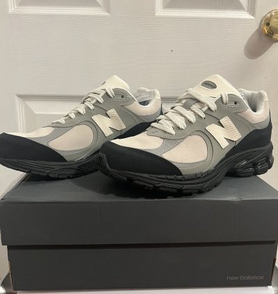 New Balance 2002r The Basement Stone Grey
