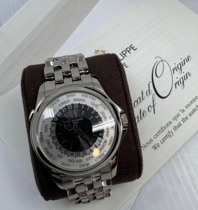 Patek Philippe World Time 2017 Mint Papers 18k White Gold On Bracelet World Time 5130g-011
