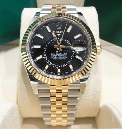 Rolex Sky-dweller Unworn Sky Dweller Two Tone Yellow 326933 Black Index Dial Jubilee Bracelet 42mm